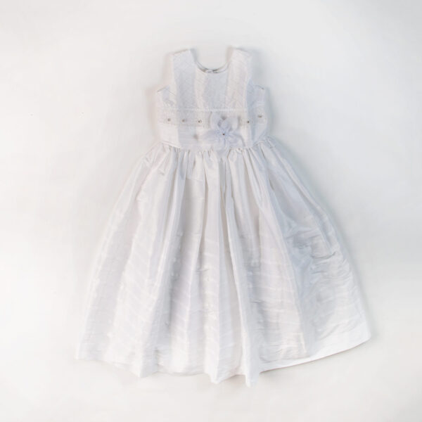 9375 Vestido Primera Comunión niña con detalle de rombos en peto y tira de organza